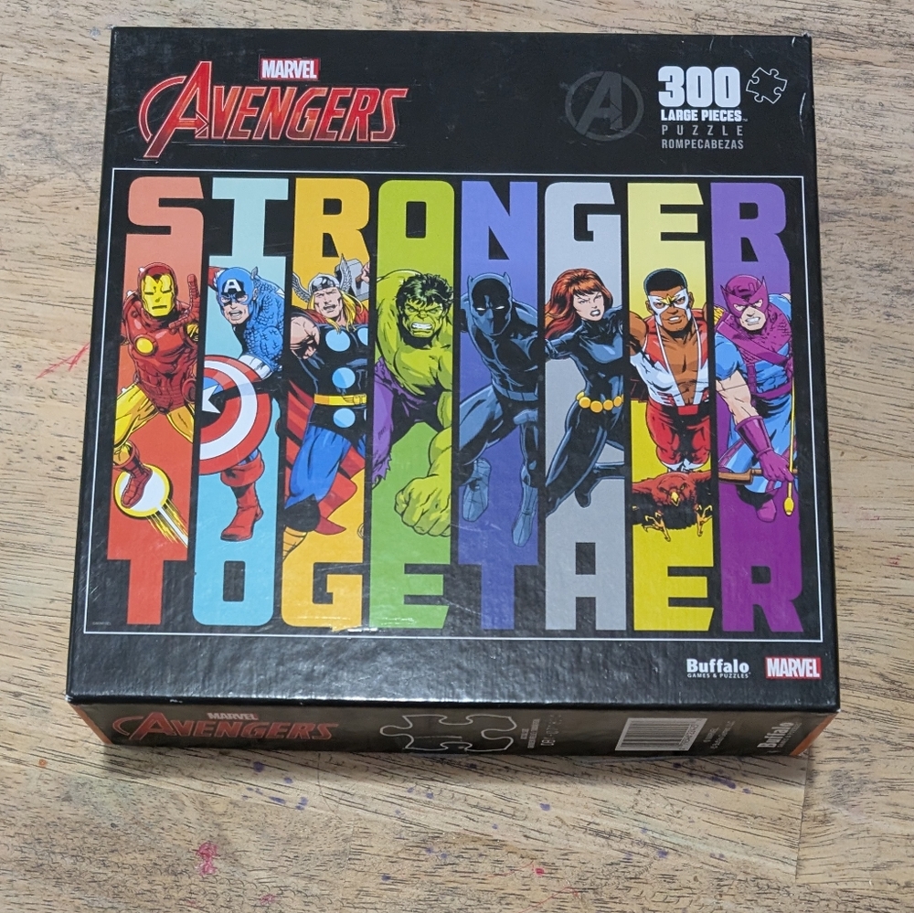 4/$20 GUC 300 Piece Avengers puzzle *G